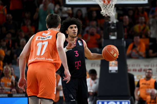 对手意图的 对手意图的